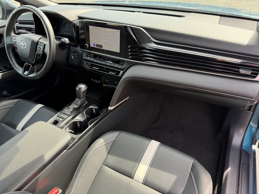 Certified 2025 Toyota Camry SE FWD image 17