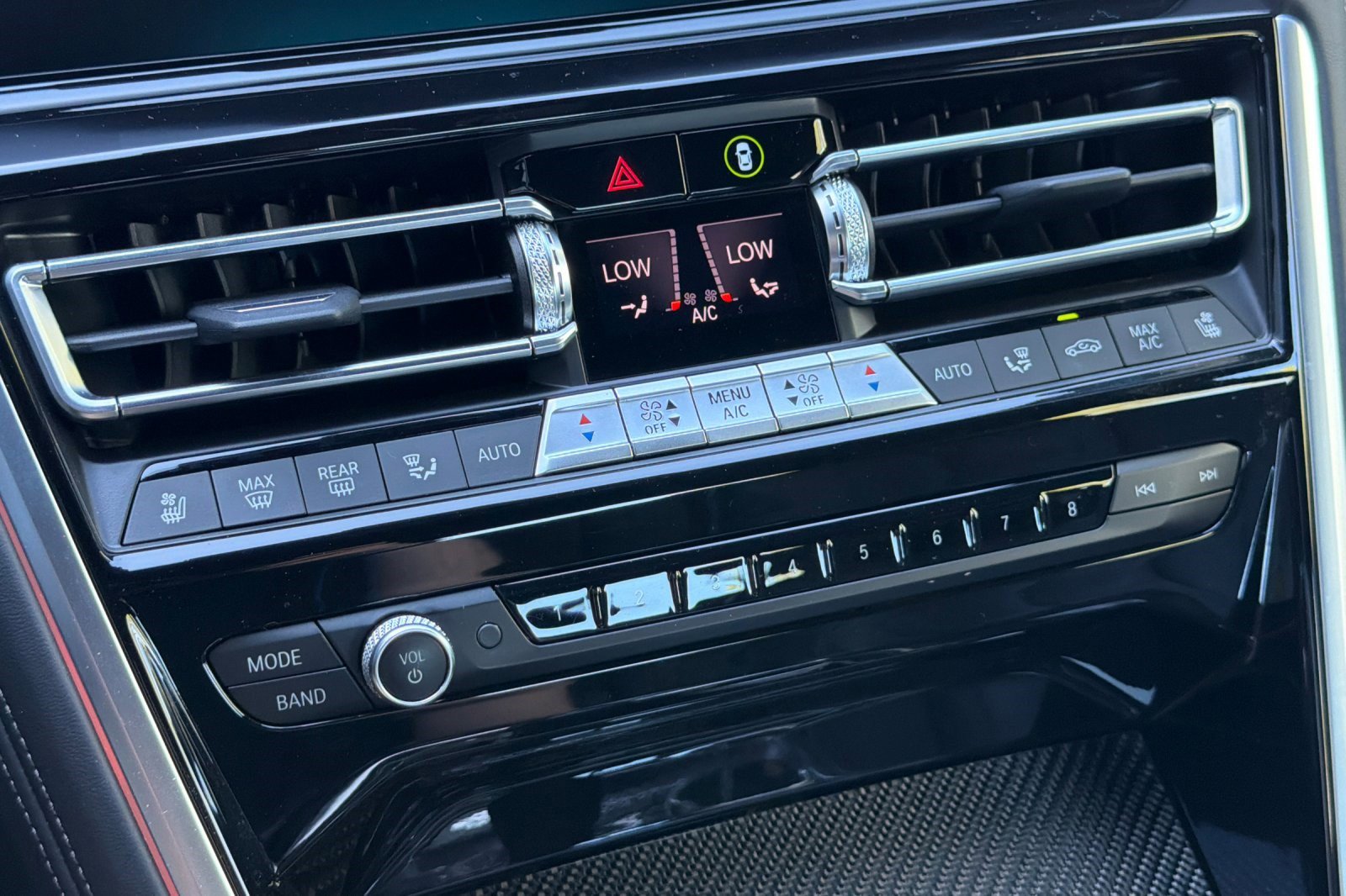 Certified 2022 BMW M850i Gran Coupe xDrive image 26