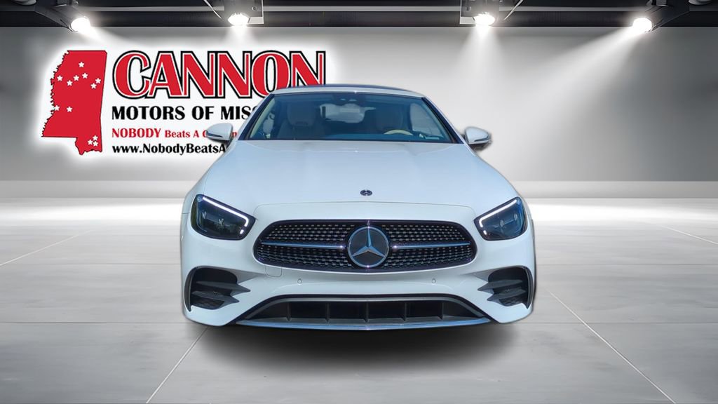 Used 2023 Mercedes-Benz E 450 Cabriolet image 2