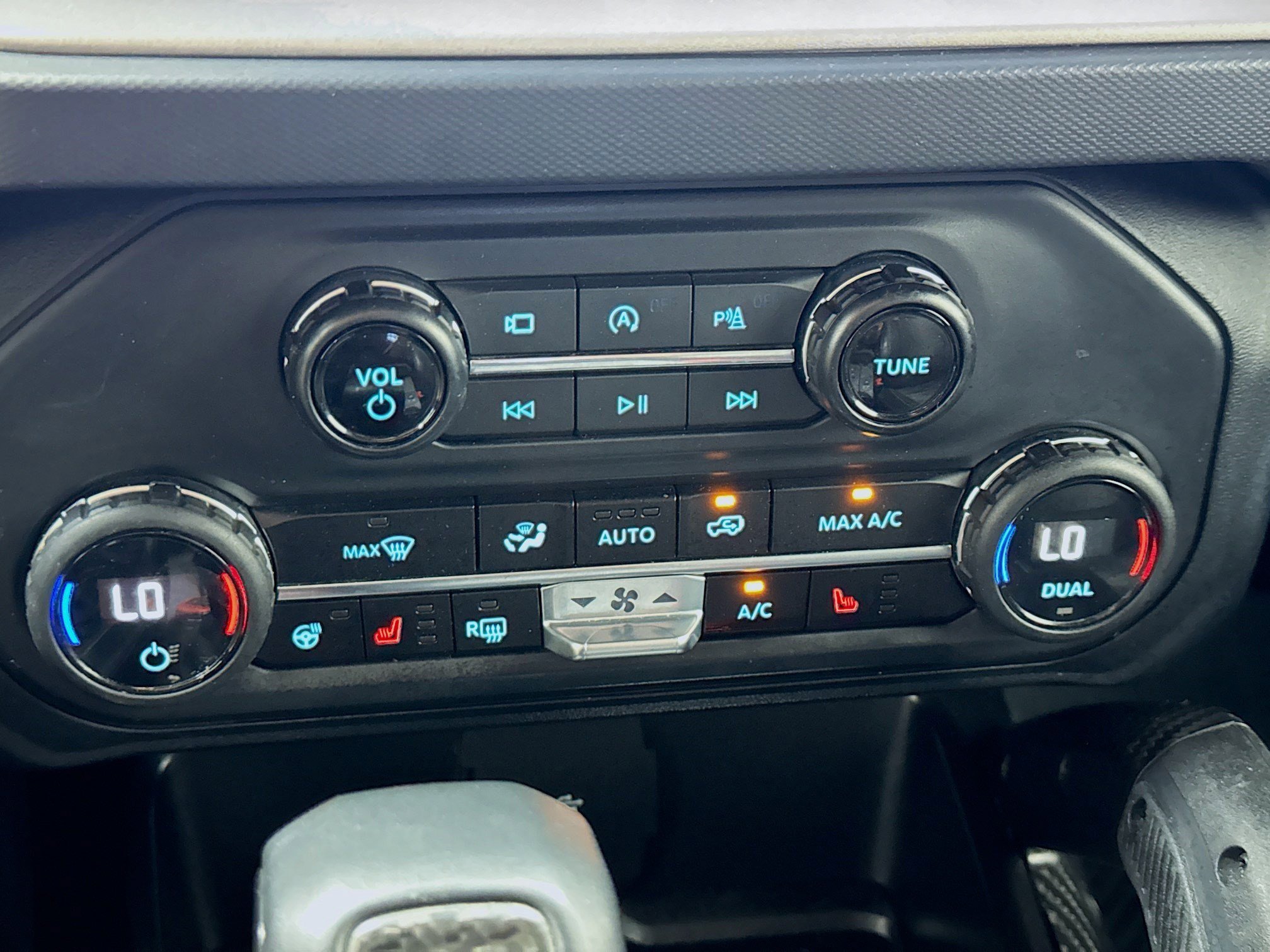 Used 2023 Ford Bronco Raptor AWD/4WD image 12