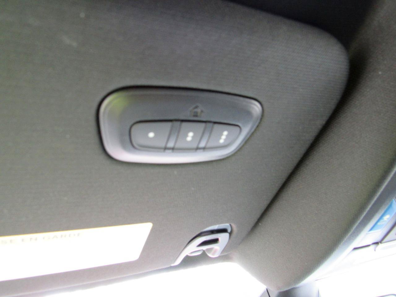Used 2022 RAM 1500 Big Horn AWD/4WD image 32