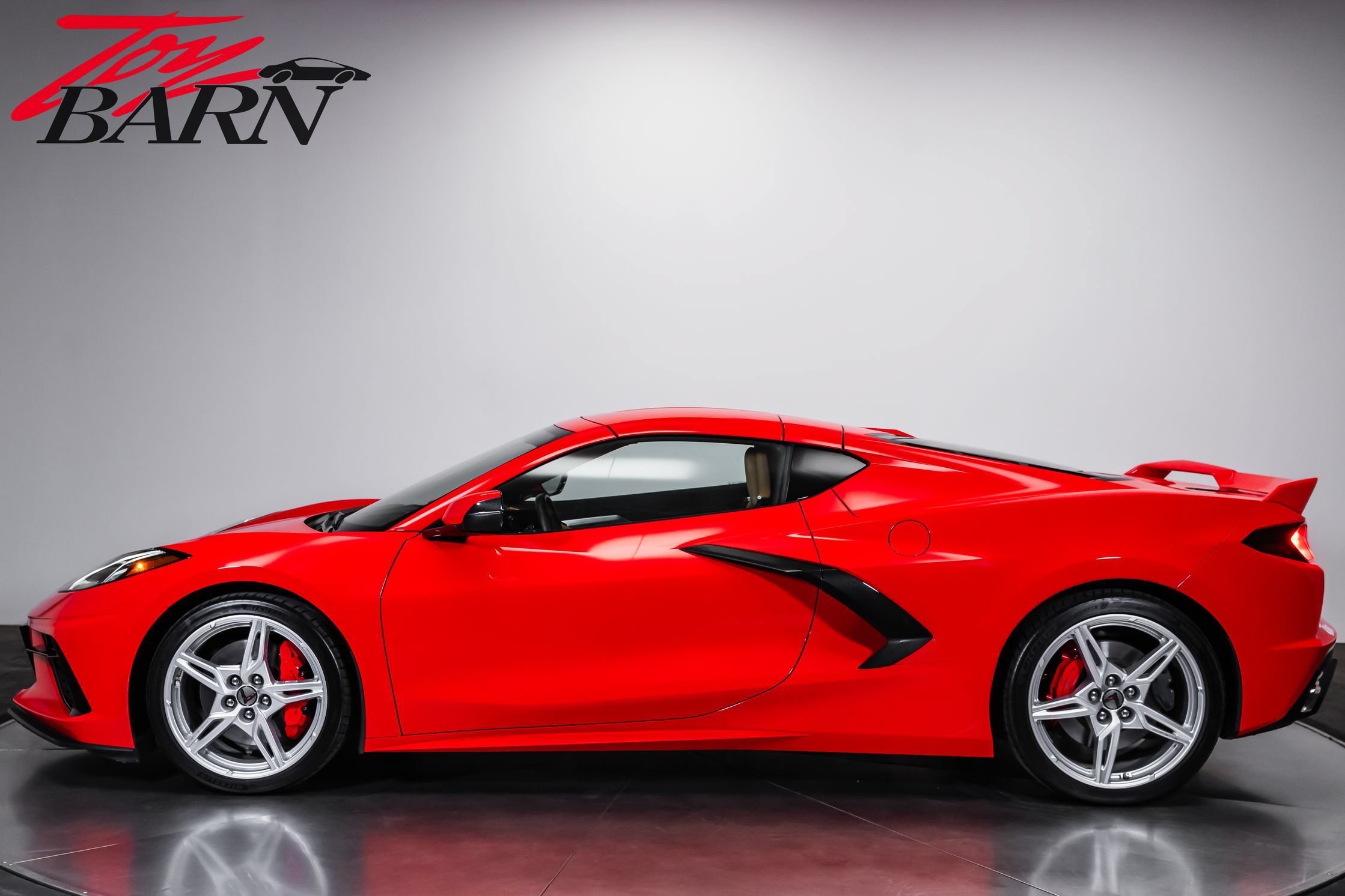 Used 2022 Chevrolet Corvette Stingray Preferred Cpe w/ Z51 Performance Package RWD image 10