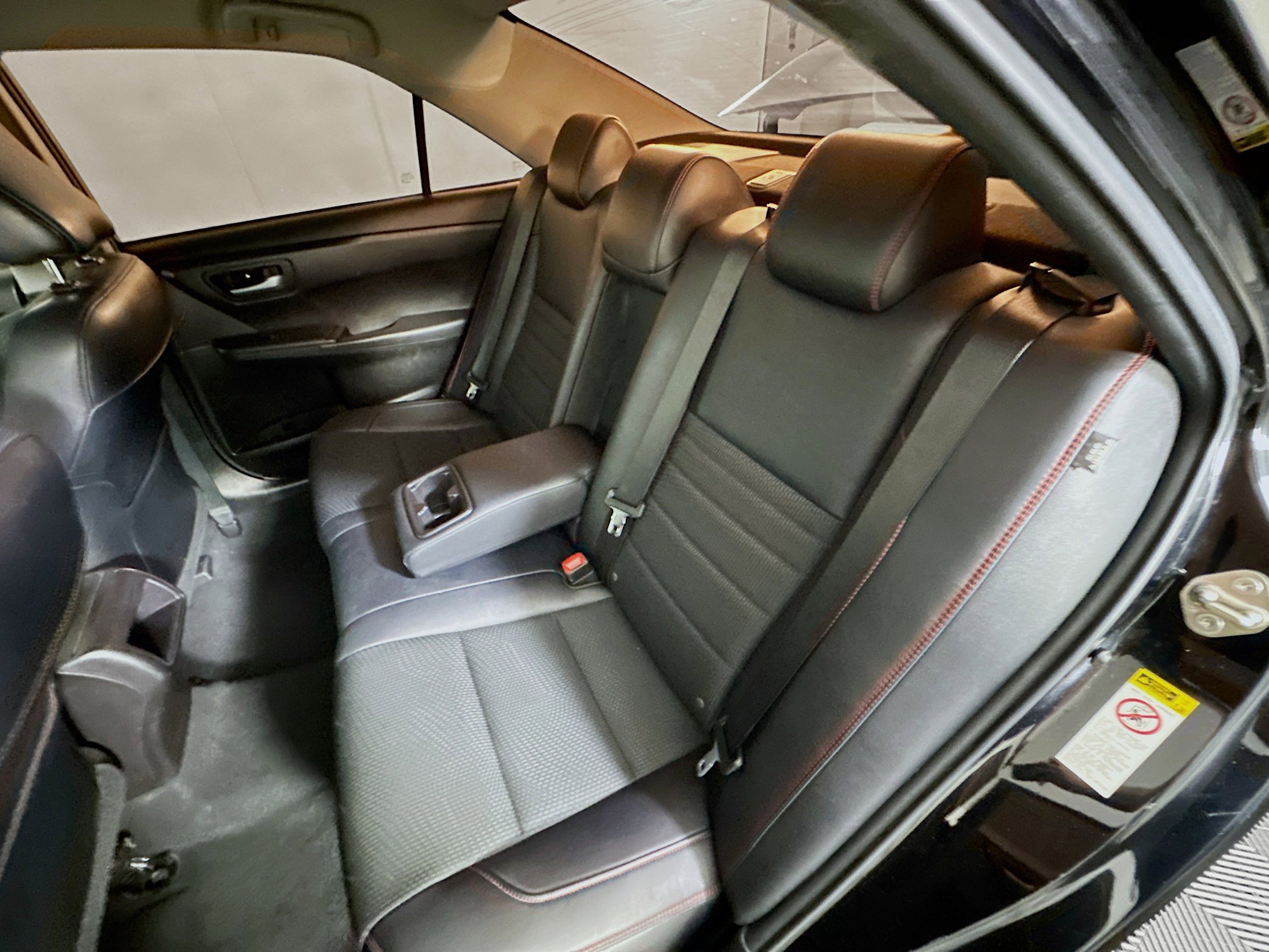 Used 2017 Toyota Camry SE FWD image 26