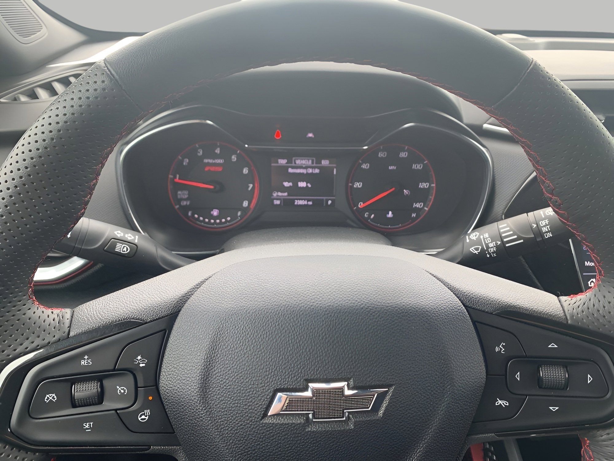 Used 2023 Chevrolet TrailBlazer RS w/ Convenience Package image 11