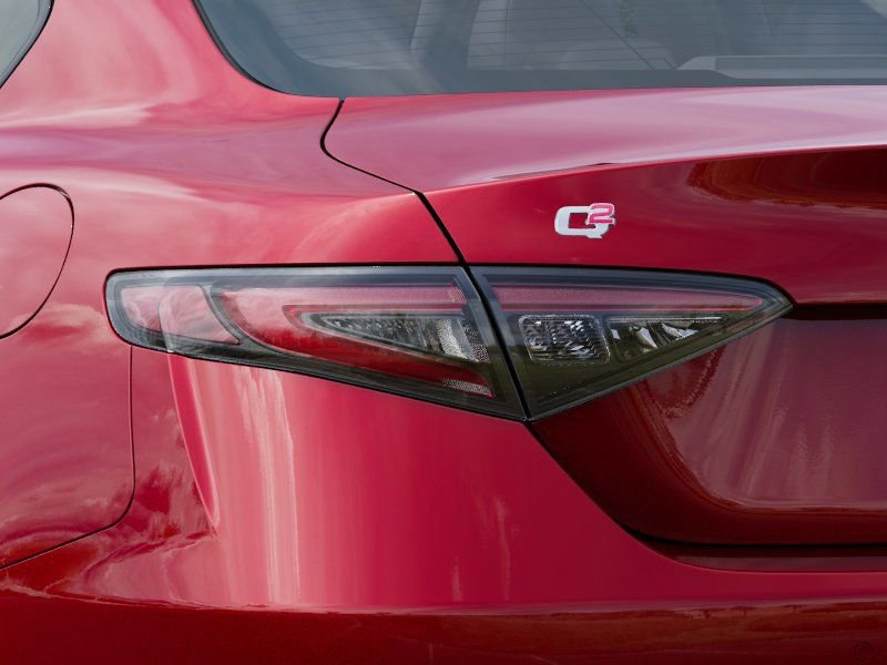 New 2025 Alfa Romeo Giulia w/ Driving Assist Package image 9