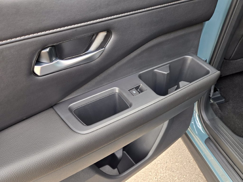 New 2026 Nissan Pathfinder SL w/ SL Premium Package FWD image 20