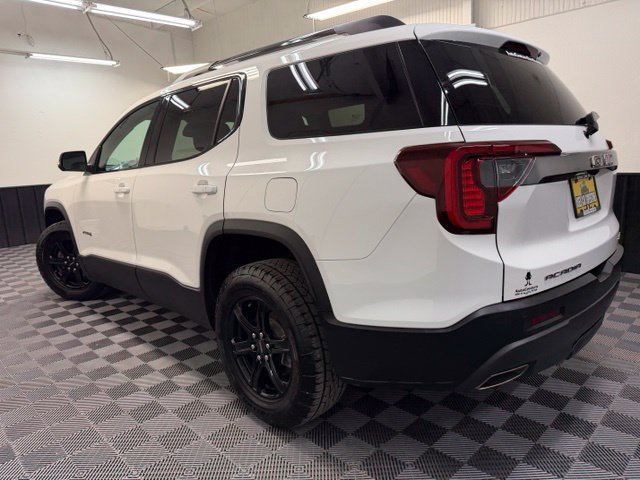 Used 2023 GMC Acadia AT4 w/ GMC Pro Grade Package AWD/4WD image 6