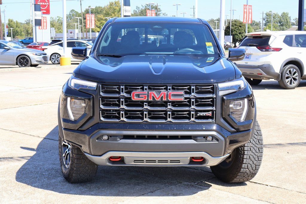 Used 2024 GMC Canyon AT4 image 21
