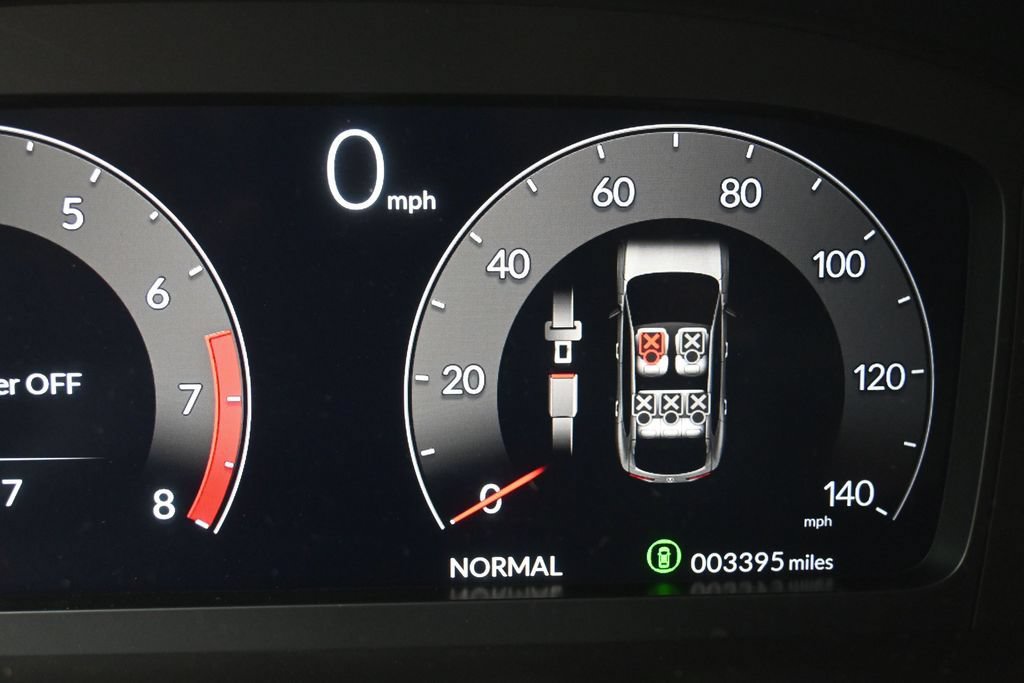 Certified 2025 Acura ADX A-Spec AWD/4WD image 16