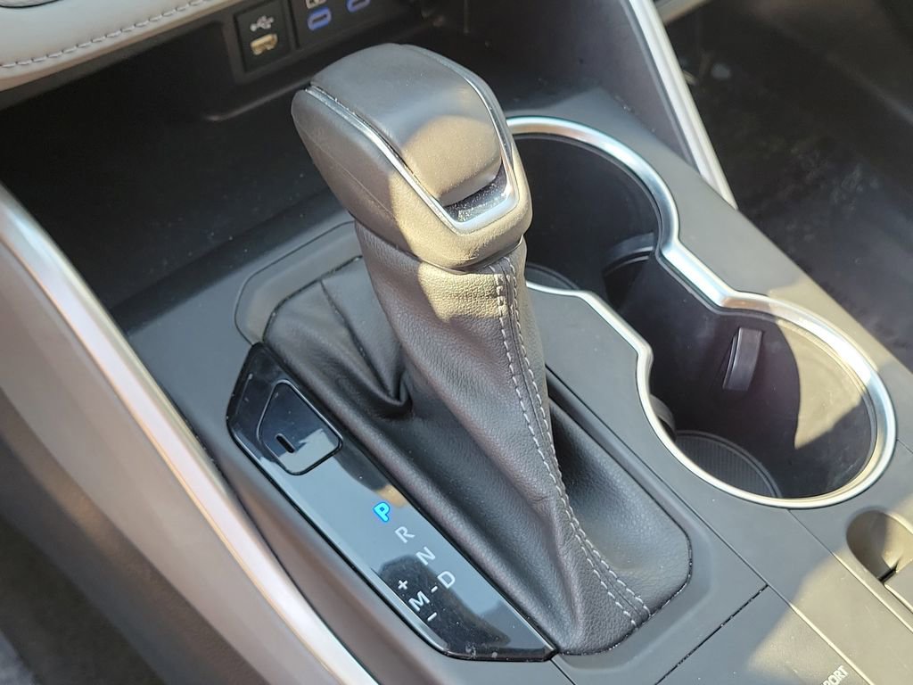 Used 2022 Toyota Highlander LE image 35