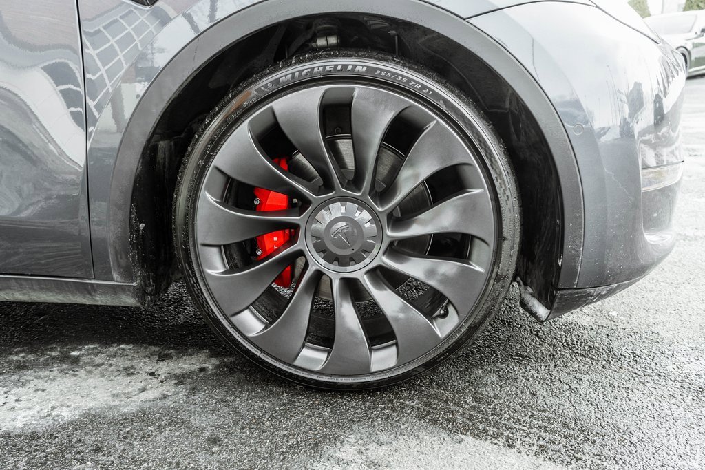 Used 2022 Tesla Model Y Performance image 4