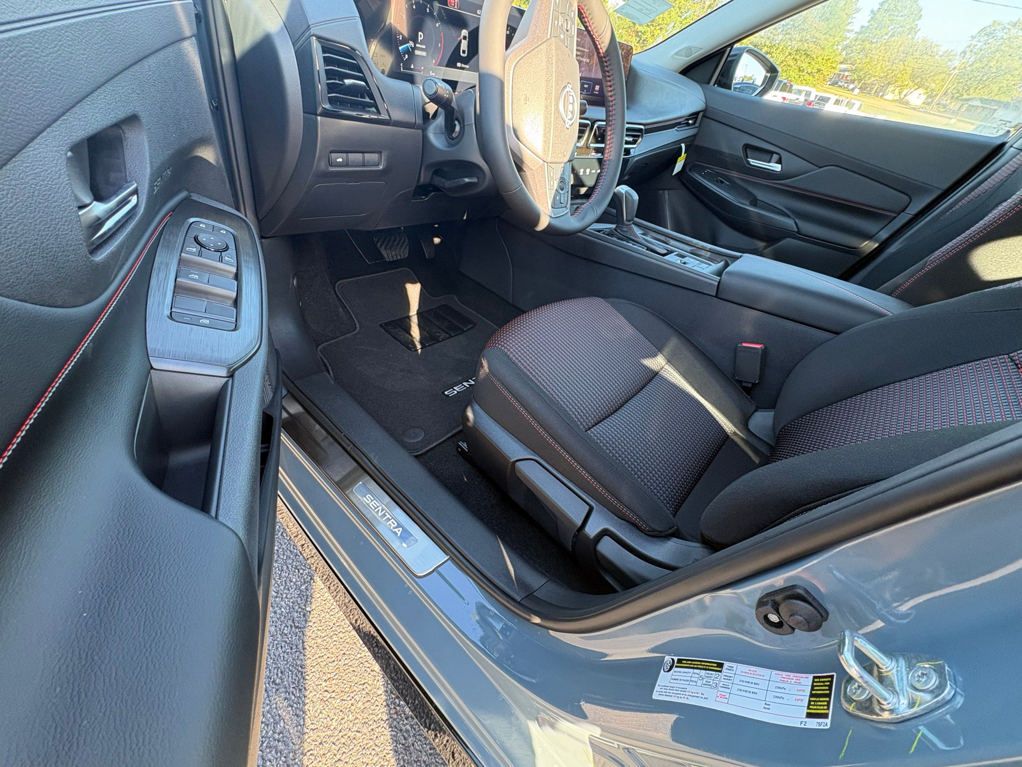 New 2027 Nissan Sentra SR w/ Floor Mat Package FWD image 11