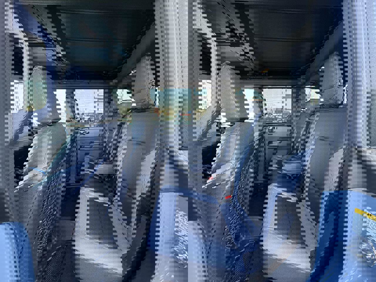 Used 2024 Ford Bronco Black Diamond image 39