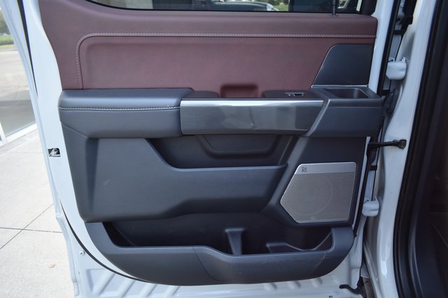 Used 2023 Ford F150 Lariat w/ Equipment Group 502A High image 45