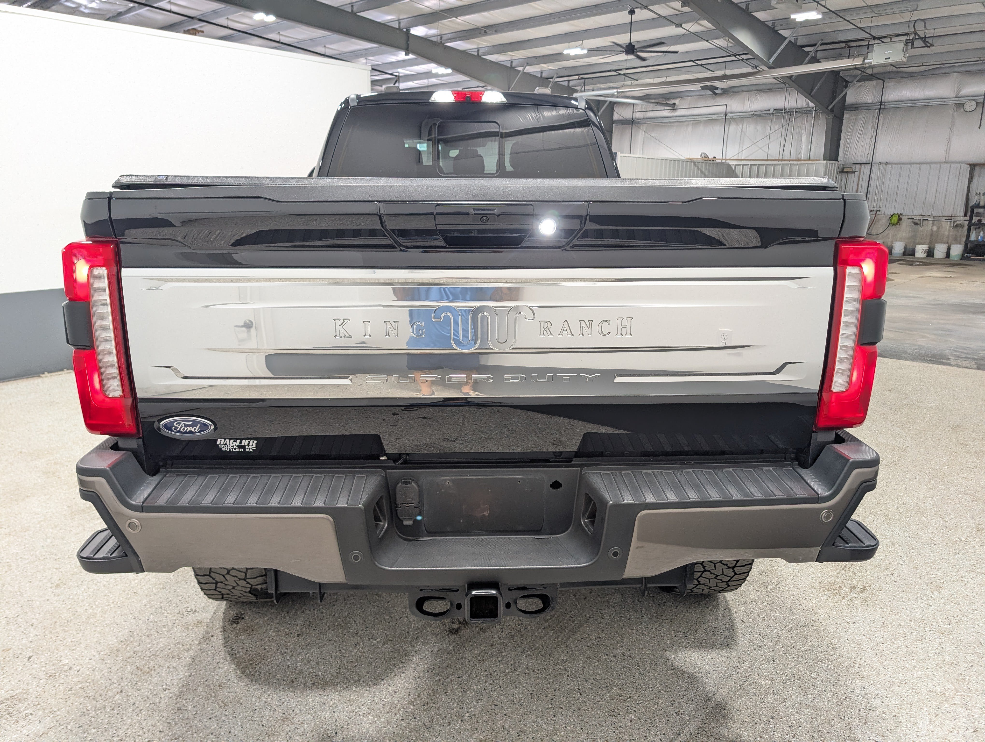 Used 2023 Ford F250 King Ranch AWD/4WD image 4