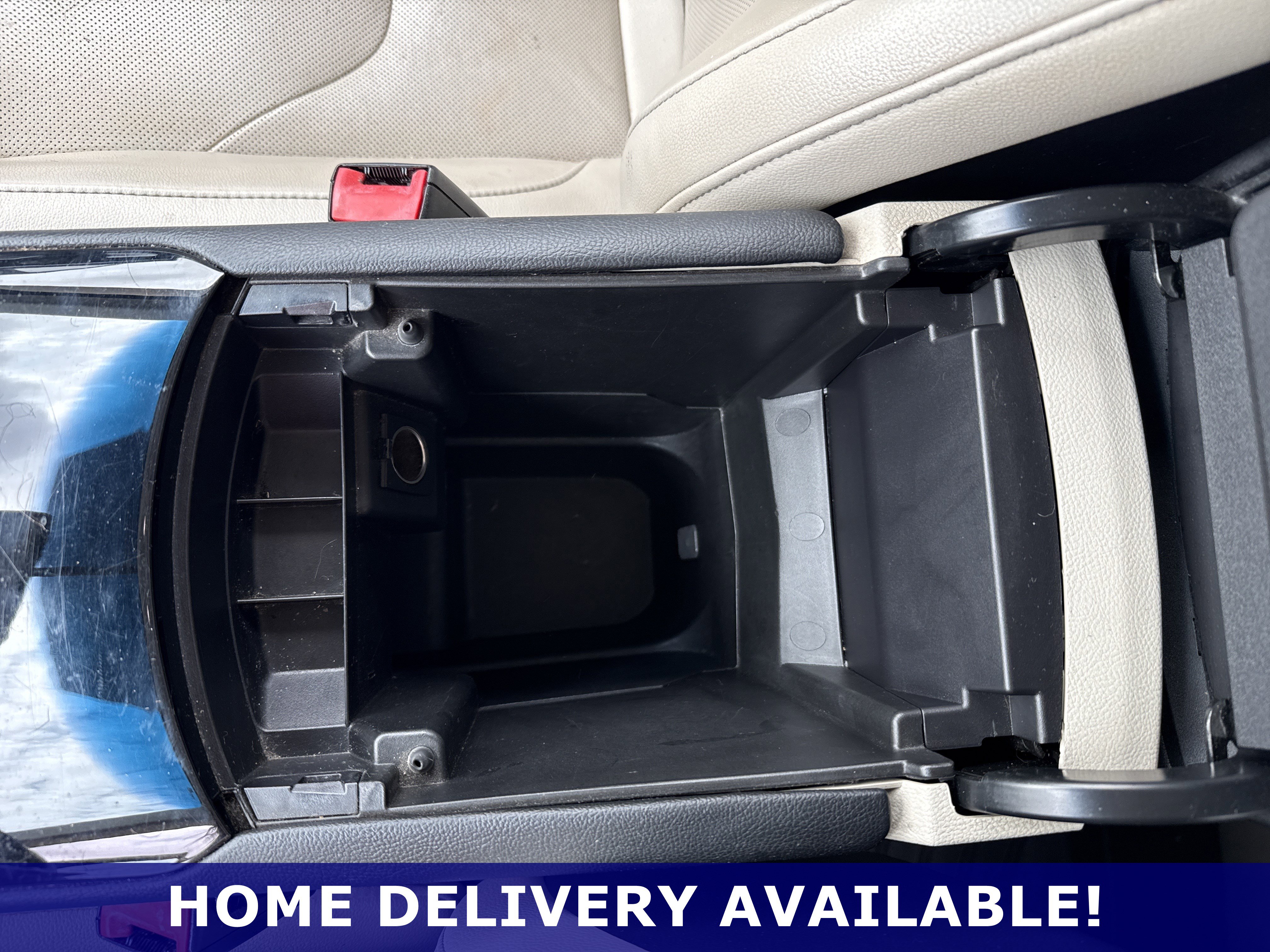 Used 2018 Ford Edge Titanium w/ Equipment Group 301A FWD image 14