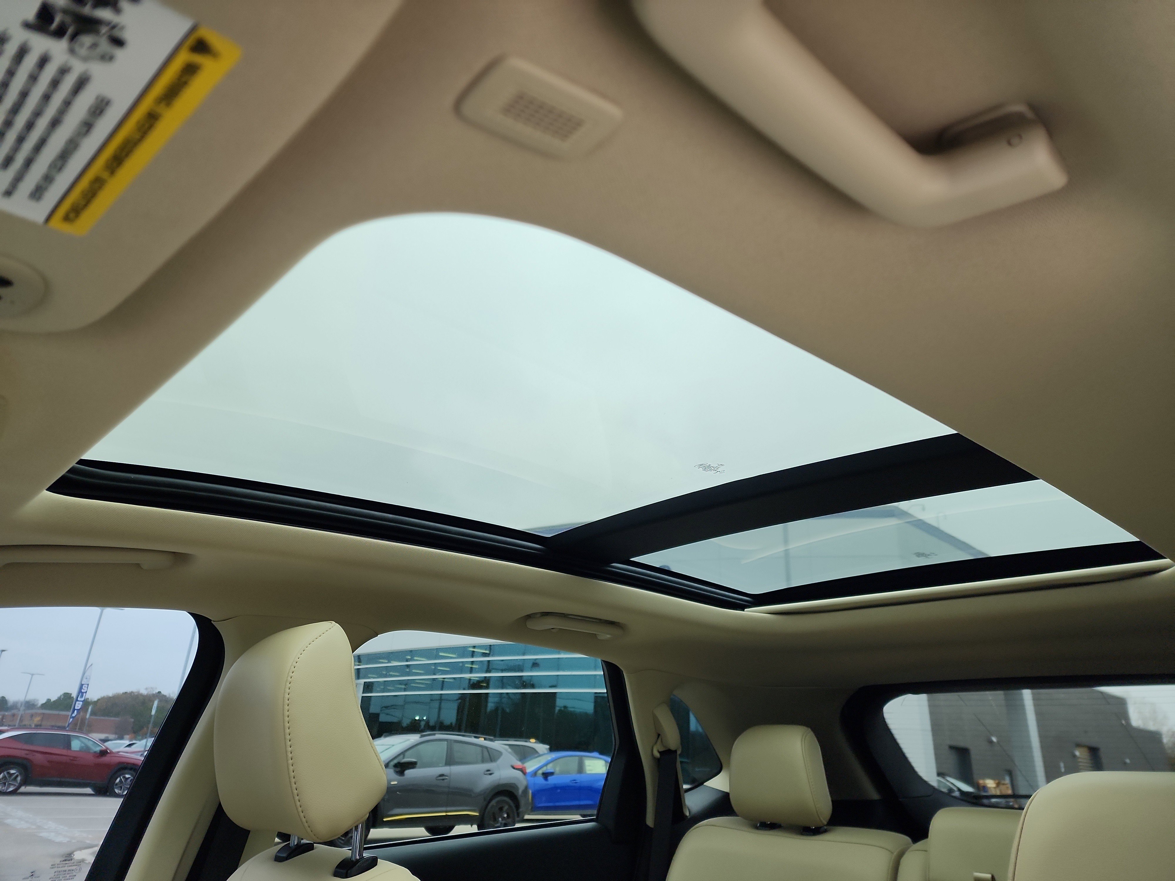 Used 2022 Ford Edge SEL w/ Convenience Package image 26