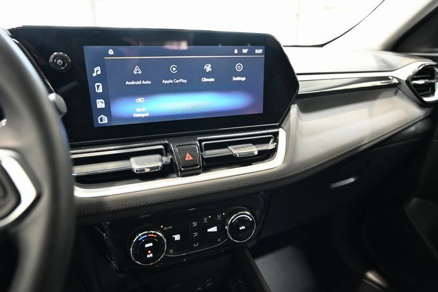 Used 2024 Chevrolet TrailBlazer LT w/ Convenience Package image 14