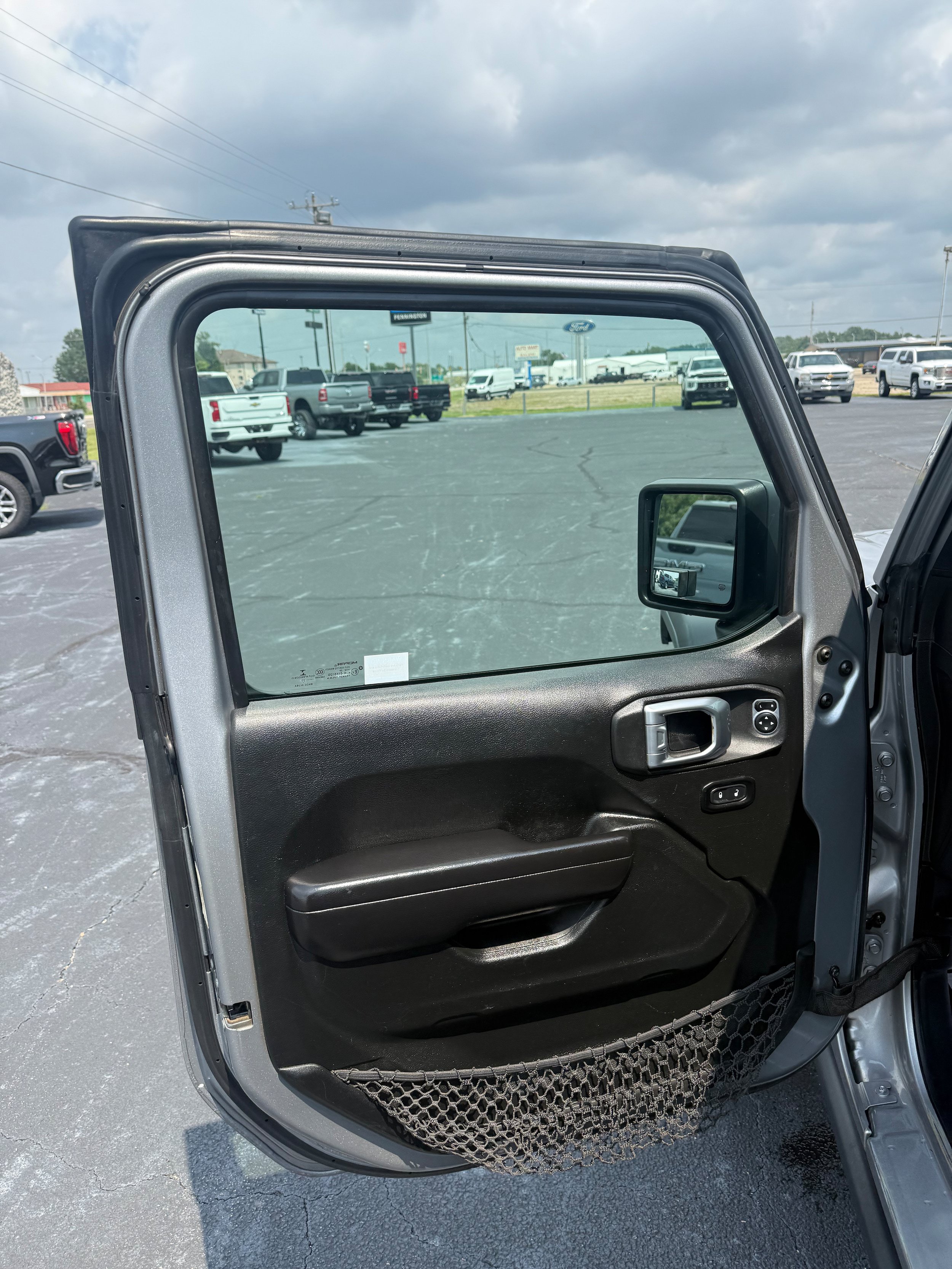 Used 2020 Jeep Gladiator Rubicon AWD/4WD image 15