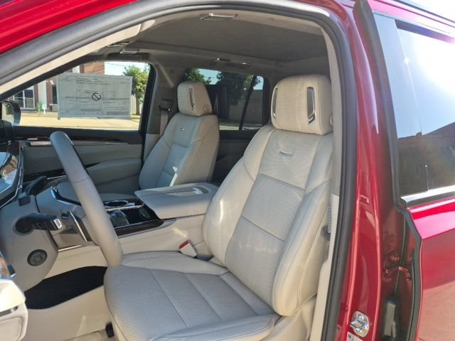 New 2026 Cadillac Escalade Platinum Sport w/ LPO, ONYX Package AWD/4WD image 12