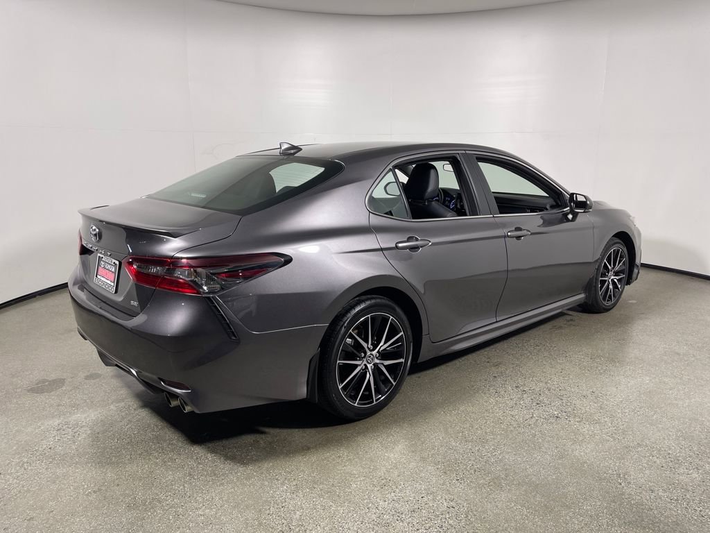 Certified 2023 Toyota Camry SE FWD image 3