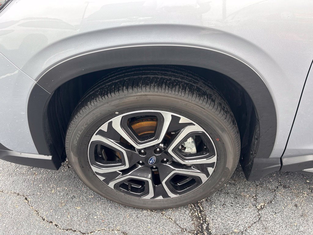 Certified 2026 Subaru Ascent Touring AWD/4WD image 7