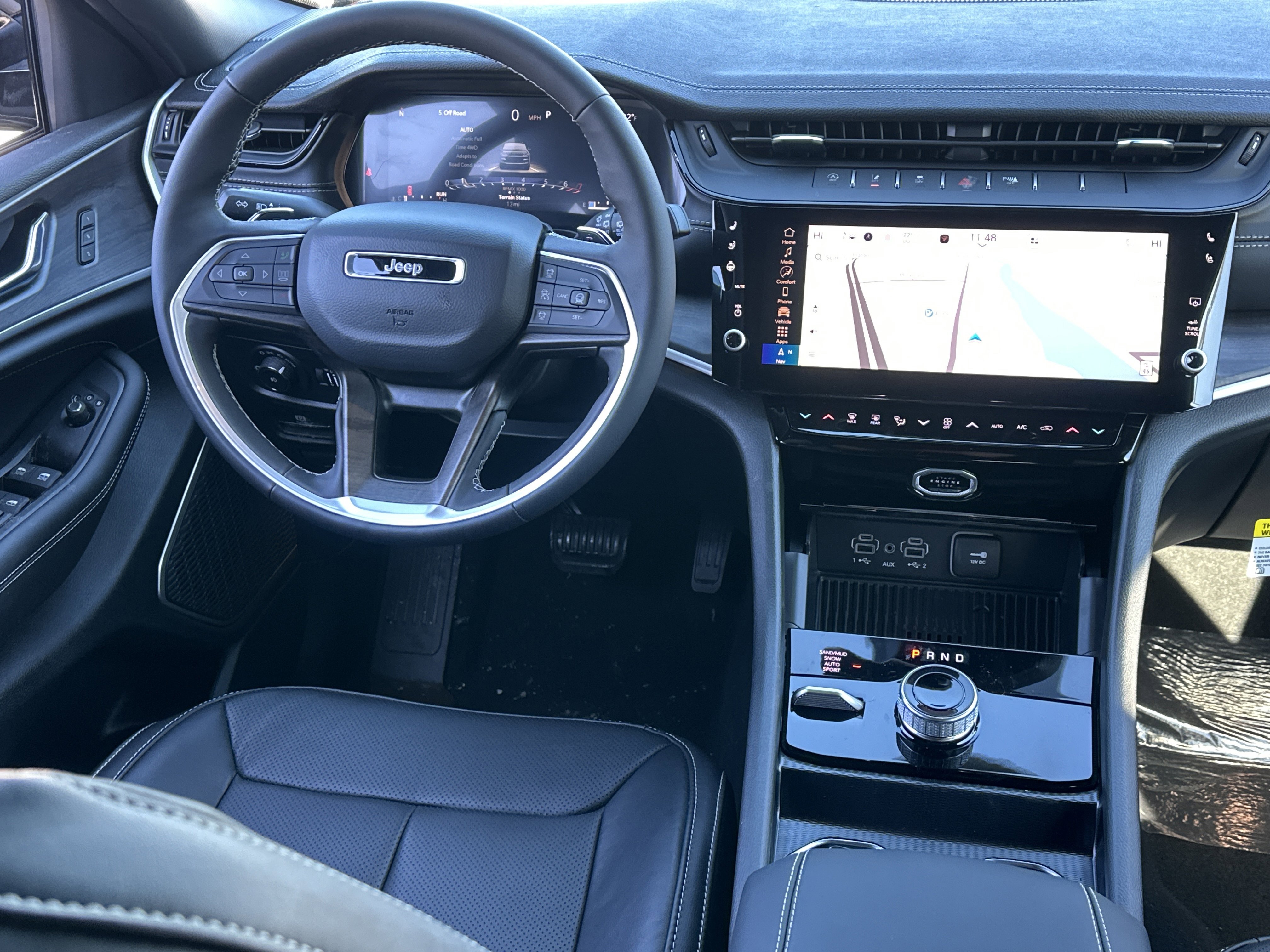 New 2026 Jeep Grand Cherokee Limited Reserve image 32