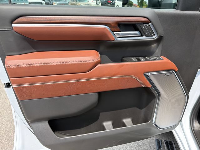 New 2026 GMC Sierra 2500 Denali Ultimate AWD/4WD image 16