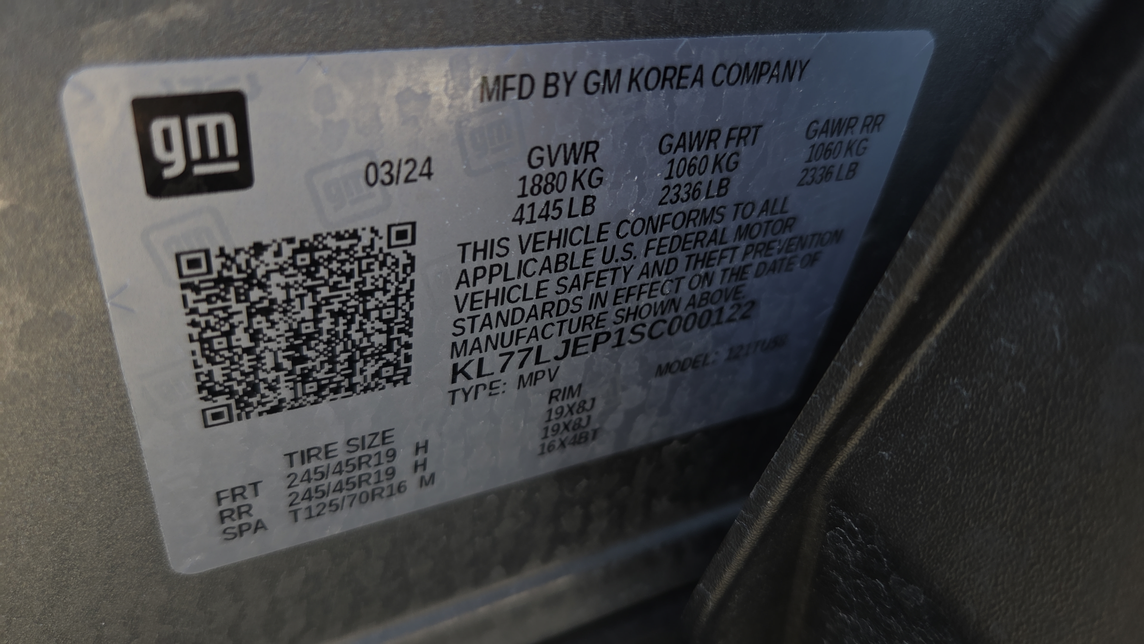 Used 2025 Chevrolet Trax RS FWD image 16