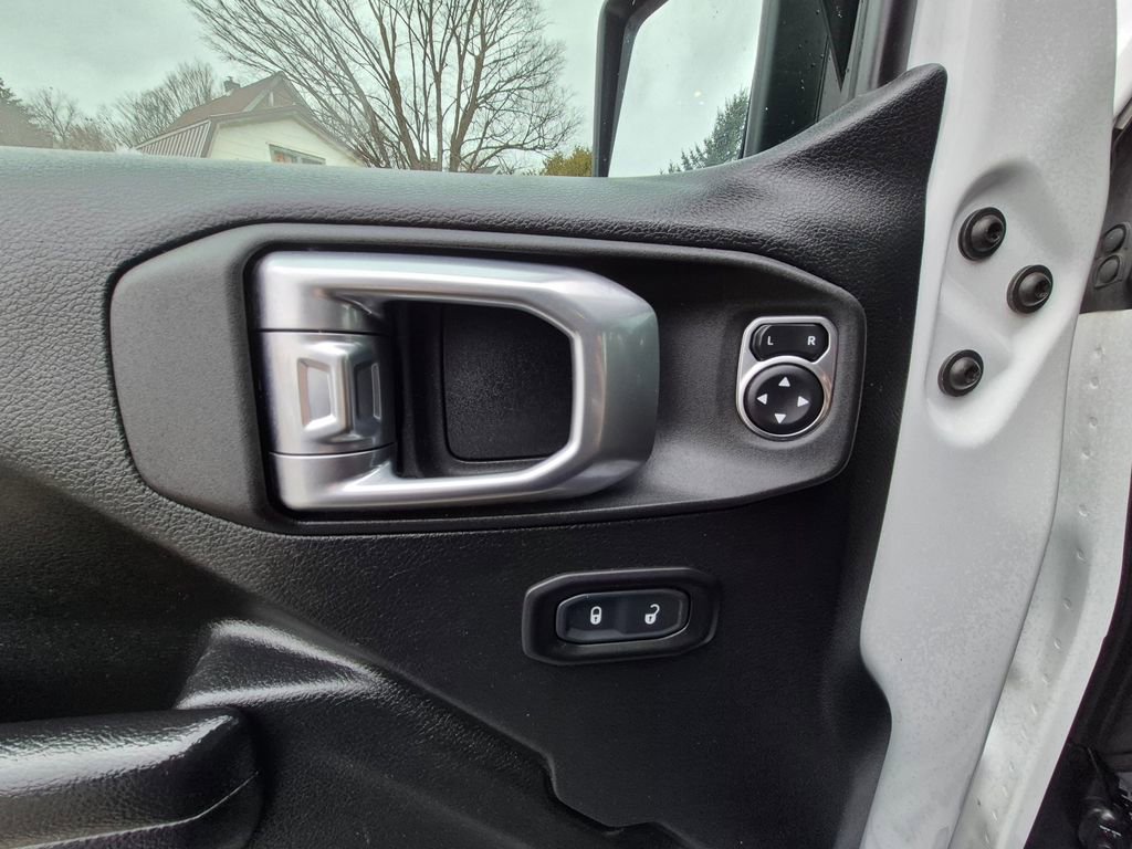 Used 2021 Jeep Wrangler Unlimited Sport image 12