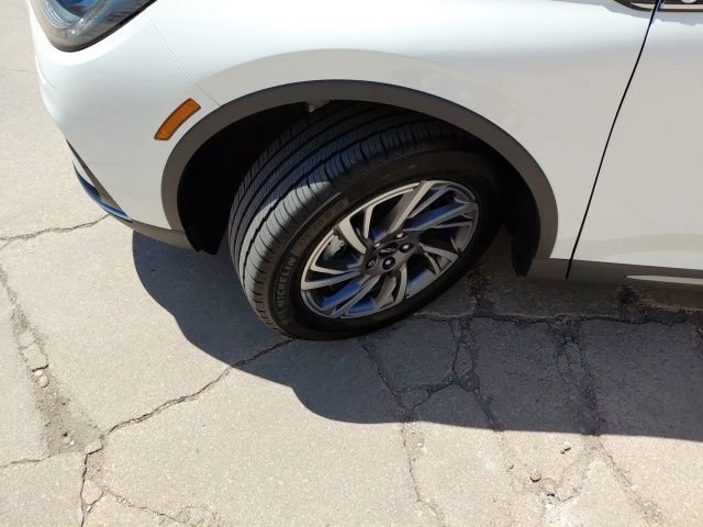 Used 2023 Lincoln Corsair FWD w/ Equipment Group 101A image 32