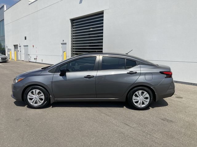 Used 2020 Nissan Versa S image 2