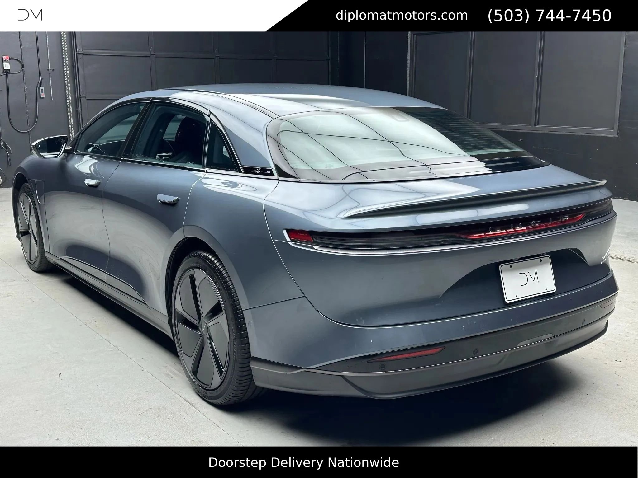 Used 2024 Lucid Air Touring image 4