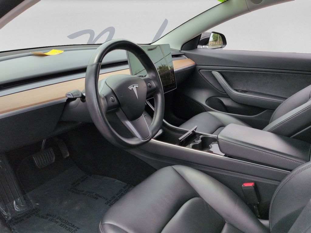 Used 2018 Tesla Model 3 Mid Range RWD image 14