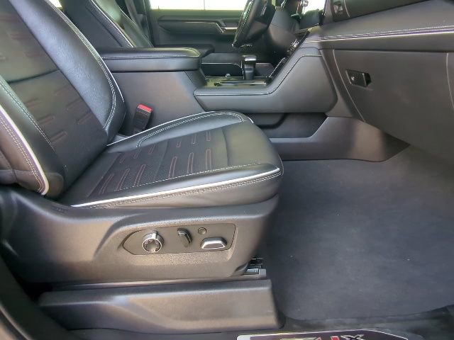 Certified 2023 GMC Sierra 1500 AT4X image 33