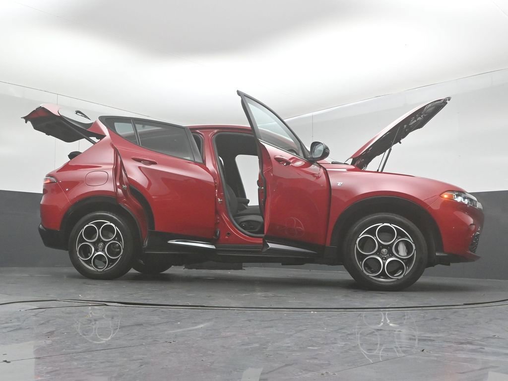 Used 2024 Alfa Romeo Tonale Ti AWD/4WD image 51