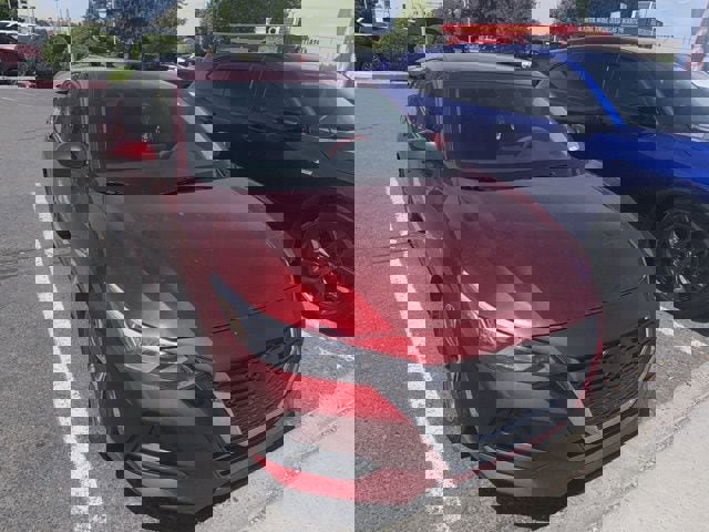 Certified 2021 Nissan Sentra SV FWD image 1