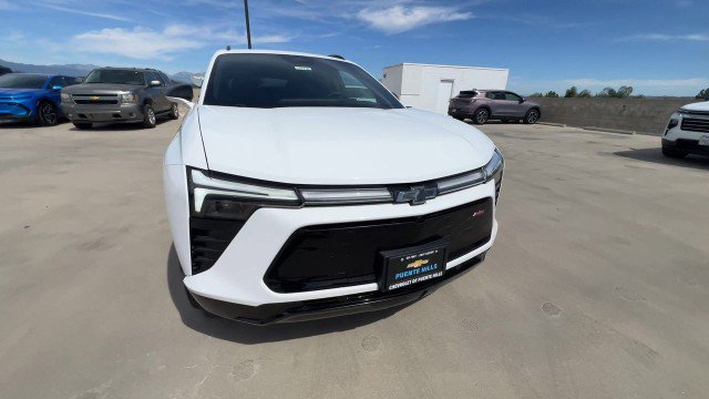Used 2024 Chevrolet Blazer EV RS image 3