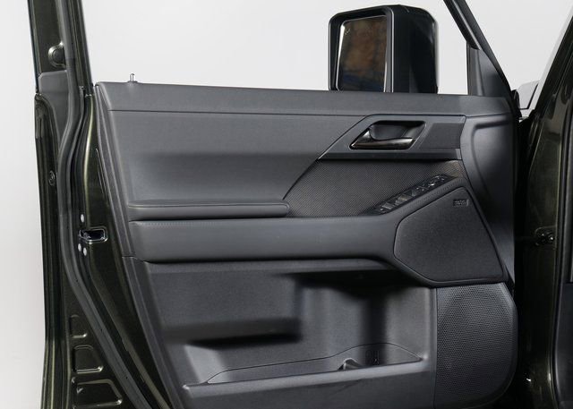 Used 2025 Lexus GX 550 550 Luxury+ w/ Accessory Package (2T) image 26