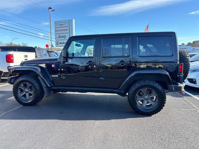 Used 2017 Jeep Wrangler Unlimited Rubicon image 4