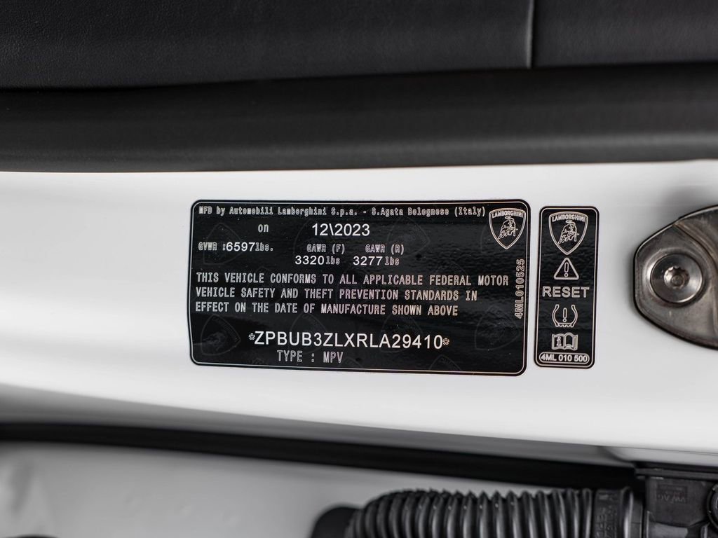 Used 2024 Lamborghini Urus S AWD/4WD image 53