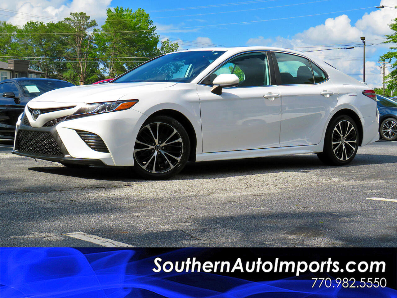 Used 2019 Toyota Camry SE