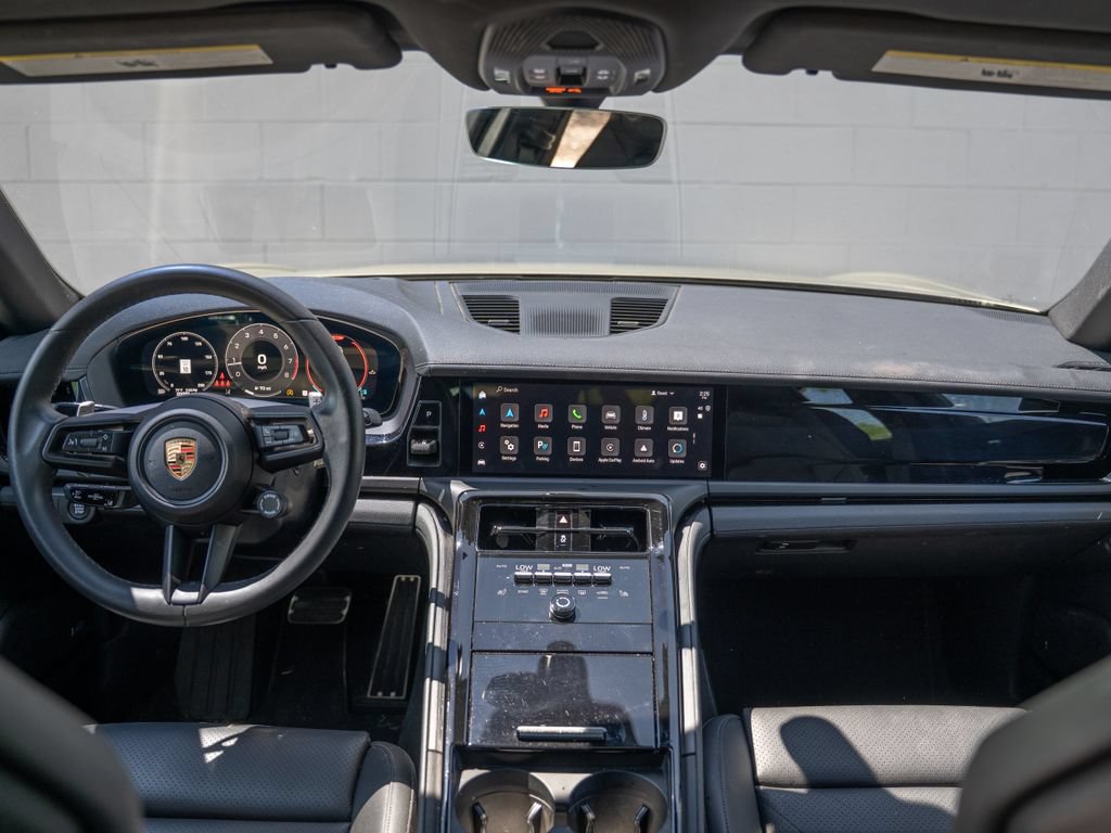 Used 2025 Porsche Panamera 4 AWD/4WD image 21