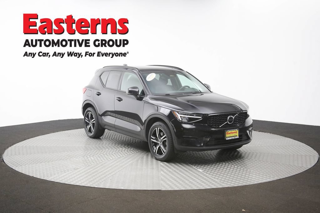 Used 2024 Volvo XC40 B5 Core AWD/4WD image 50