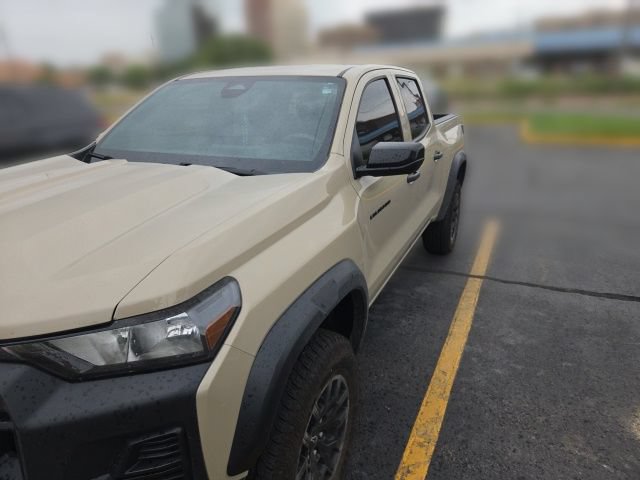 Used 2024 Chevrolet Colorado Trail Boss w/ Technology Package AWD/4WD image 36