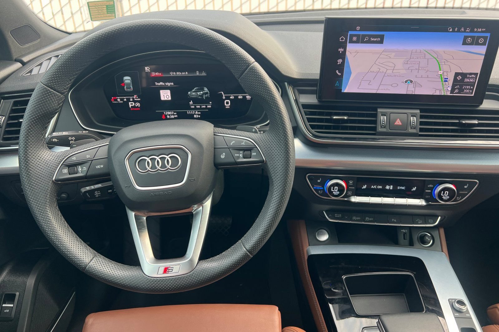Used 2025 Audi Q5 2.0T Premium Plus AWD/4WD image 11