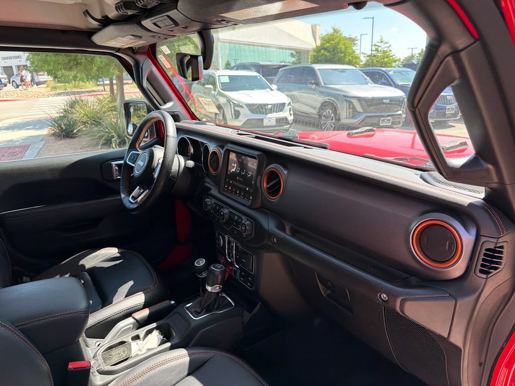 Used 2023 Jeep Gladiator Mojave w/ LED Lighting Group AWD/4WD image 38