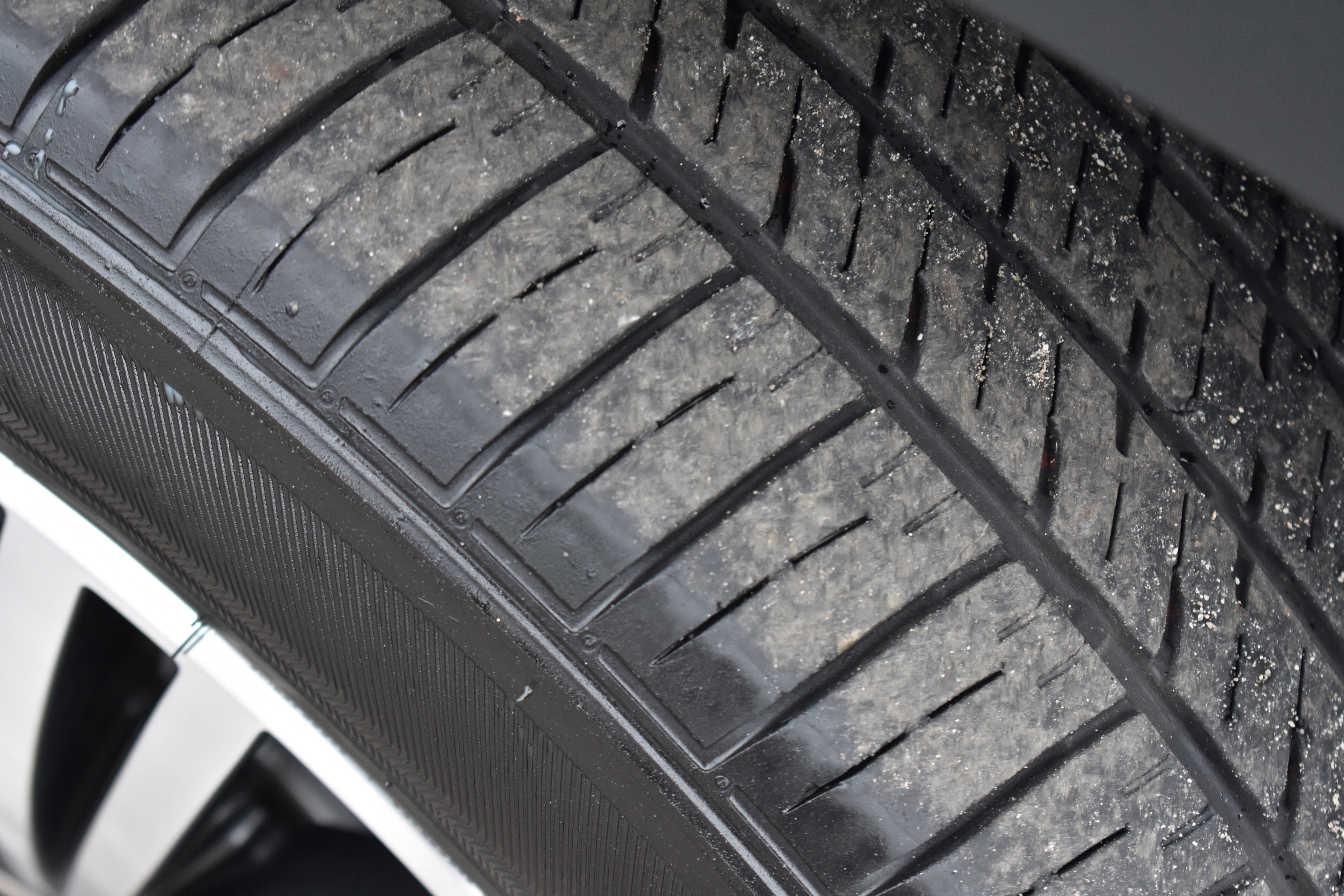 Used 2024 Volkswagen Tiguan Wolfsburg Edition image 11