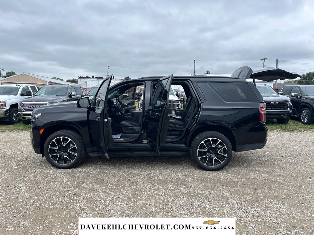Used 2024 Chevrolet Tahoe RST w/ Luxury Package AWD/4WD image 24