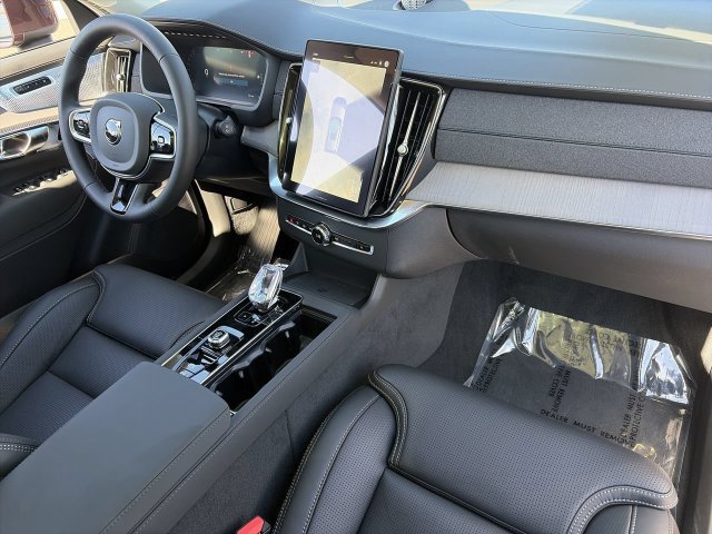 New 2027 Volvo XC90 B6 Ultra AWD/4WD image 13